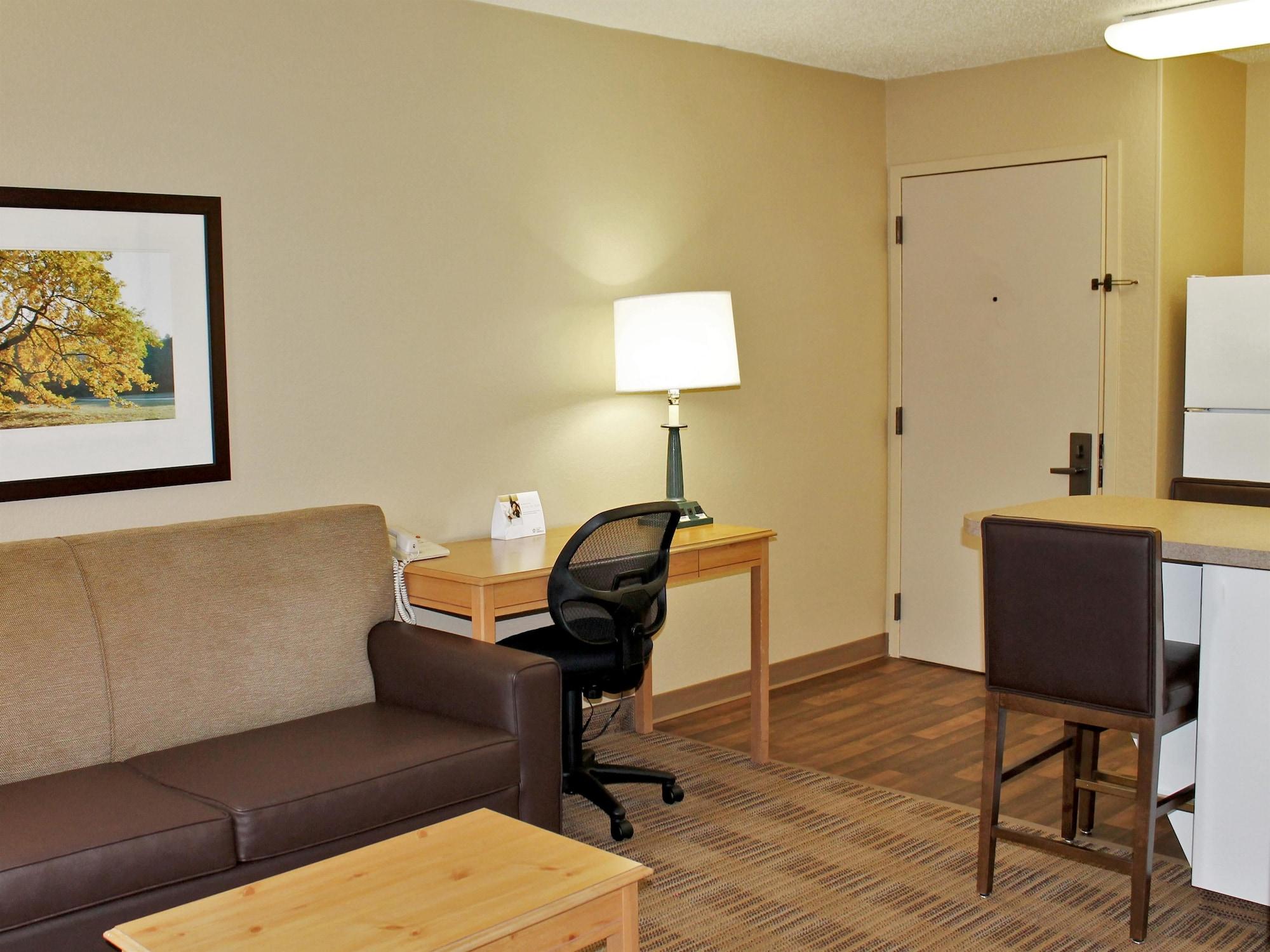 Extended Stay America Suites - Fremont - Fremont Blvd South Warm Springs District Exterior photo